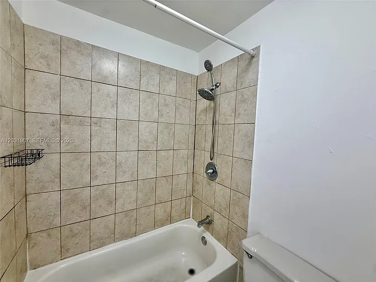 2410 NW 52nd Ave #2410 — Photo 11