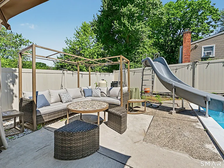 59 Creeping Hemlock Dr — Photo 32