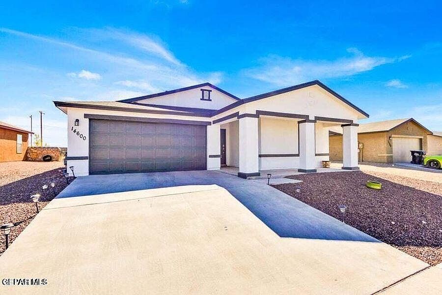 1st image of 14600 Escalera Dr
