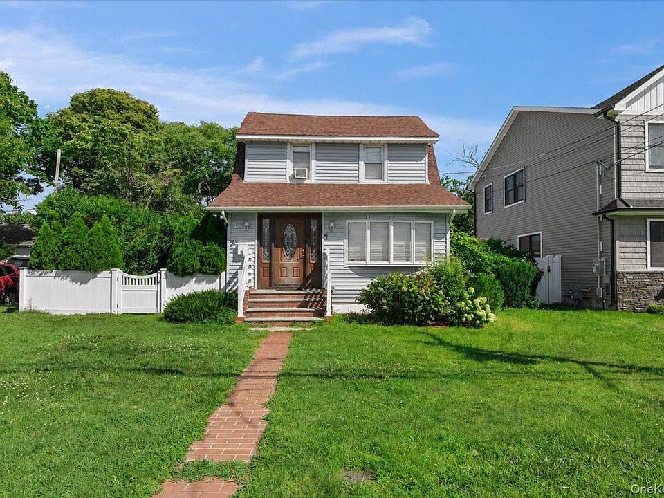 1st image of 16 Marlboro Place