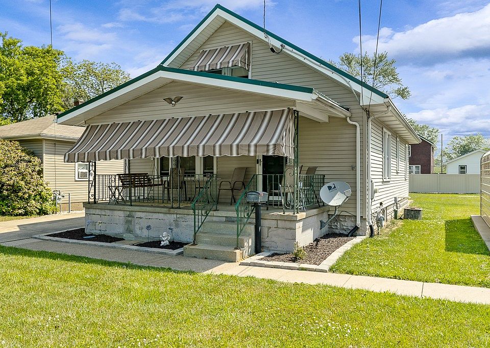 2721 Court Ave Erie PA 16506 Zillow 2721 Court Ave Erie PA 16506 Zillow
