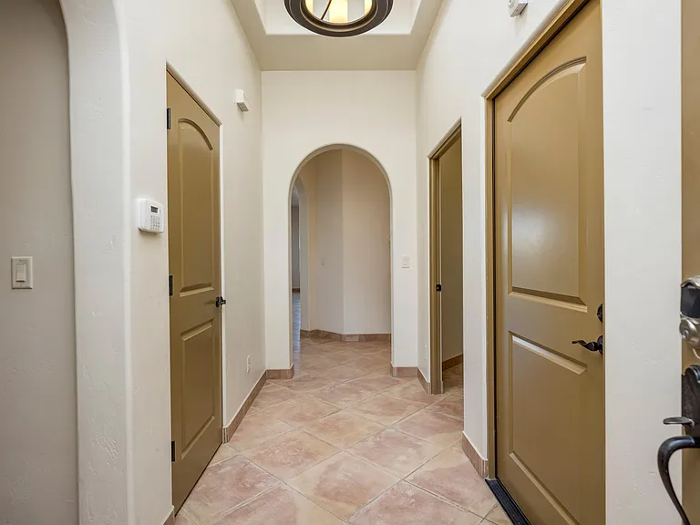 3685 Santa Marcella Ave — Photo 5