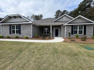 5373 Modena Dr, Douglasville, GA 30135