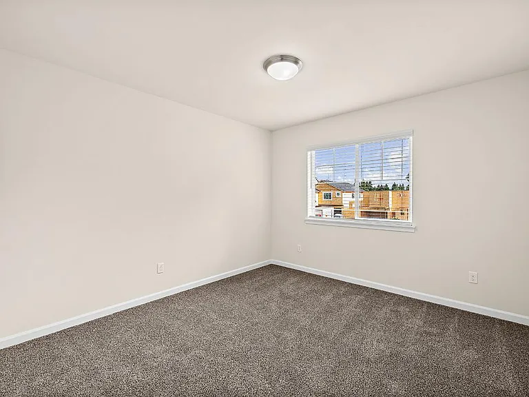 15851 Woodland Ct SE — Photo 21