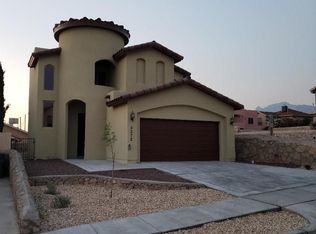 5272 Jose Cardenas Ln, El Paso, TX 79912
