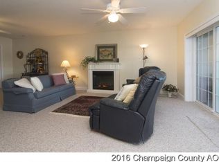 2938 Rutherford Dr, Urbana, IL 61802