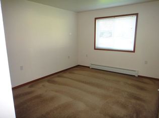 830 Rice St UNIT 102, Faribault, MN 55021