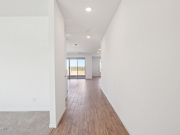 5th image of 4294 E BRADFORD Avenue