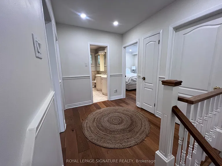 195 Upper Canada Dr — Photo 14