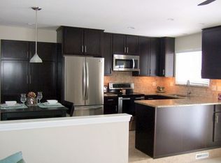14587 Yale St, Livonia, MI 48154