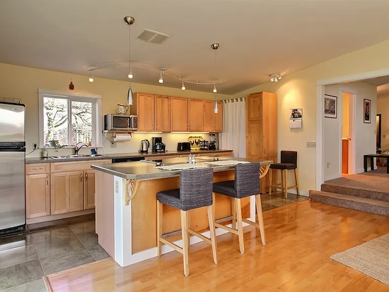 Post Canyon Dr — Photo 4