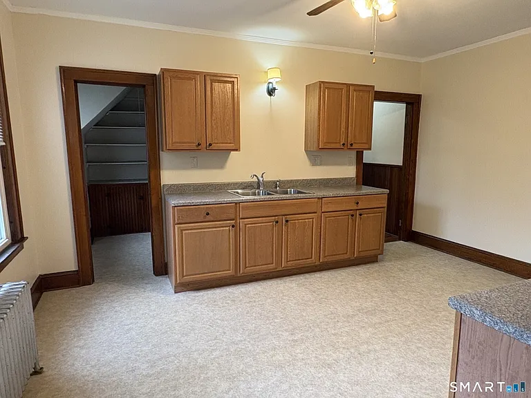 18 Broad St #3 — Photo 5