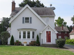 95 Covington Rd, Rochester, NY 14617