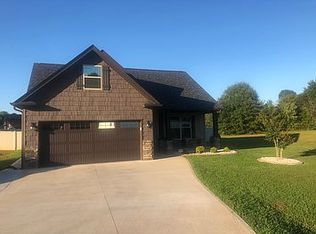 1195 Lightwood Knot Rd, Woodruff, SC 29388