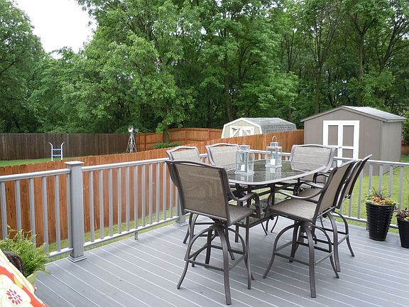 16x16 Composite Deck