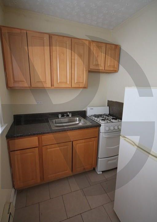 2nd image of 4546 N Damen Ave #4546307