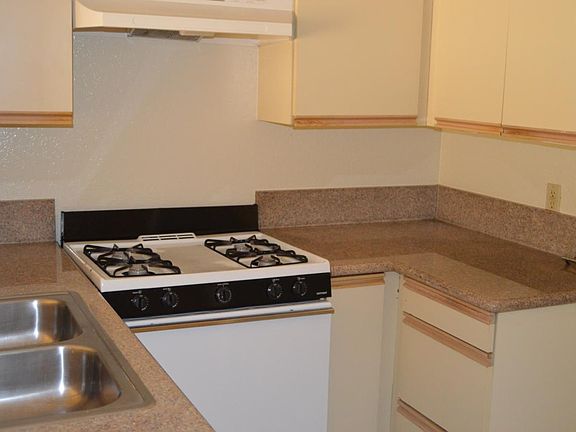 2nd image of 1240 N Cherokee Ave APT 209