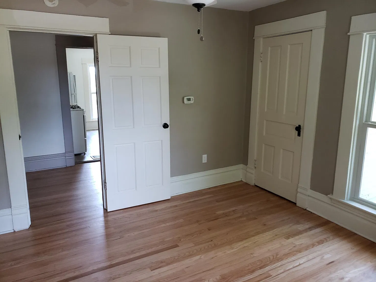 2510A Forest Dr — Photo 3