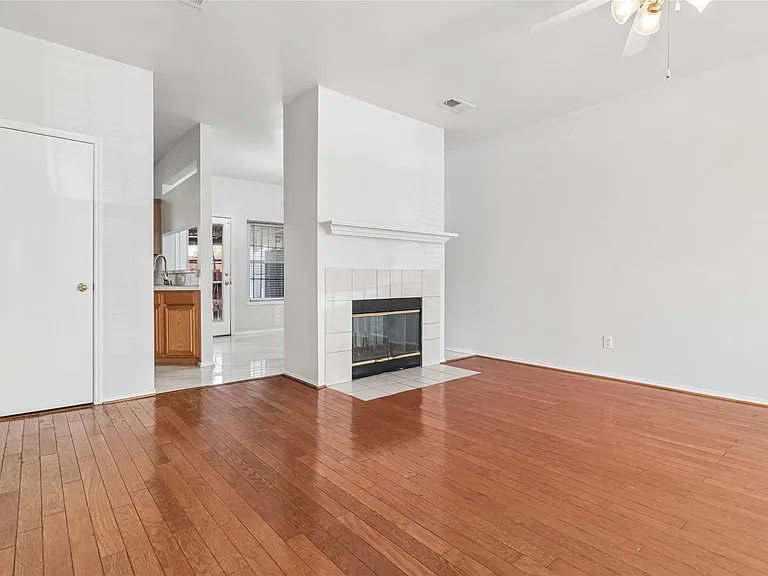 3805 Brandon Park Dr — Photo 5