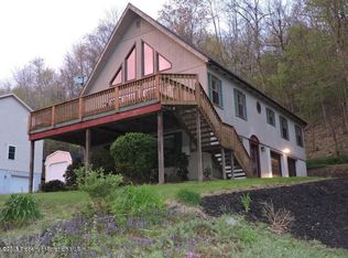 4 Waterview Ct, Tunkhannock, PA 18657