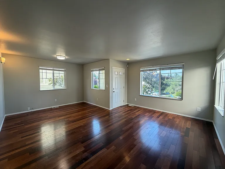 2nd level - living room