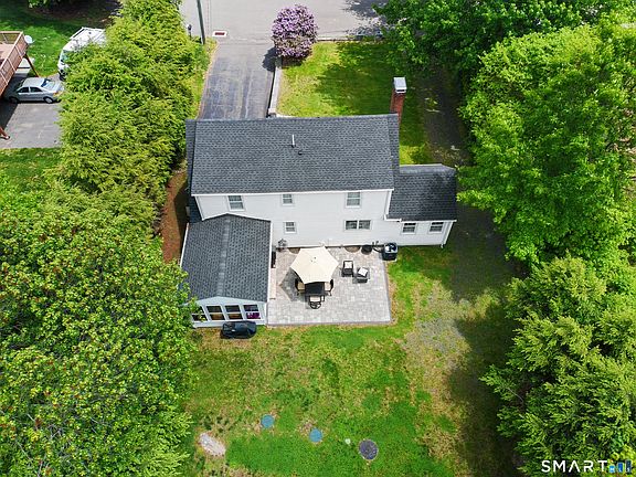 5th image of 21 Lone Oak Avenue