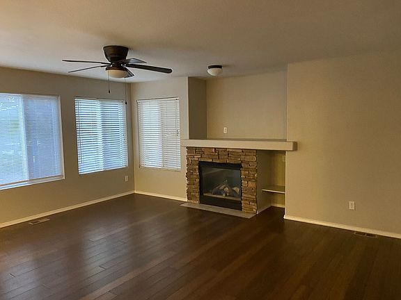 3rd image of 1224 Mount Estes Dr