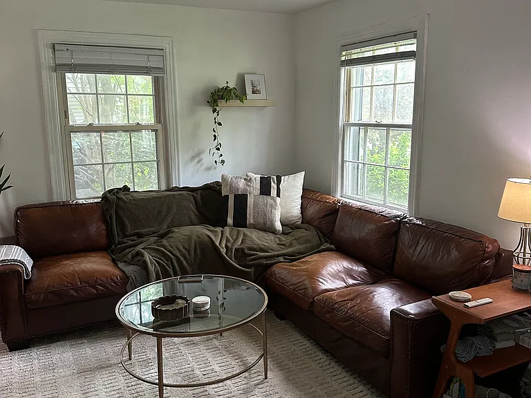 2843 Blue Brick Dr — Photo 2