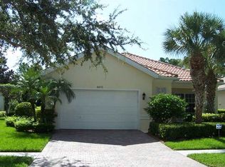 8675 SW Cruden Bay Ct, Stuart, FL 34997