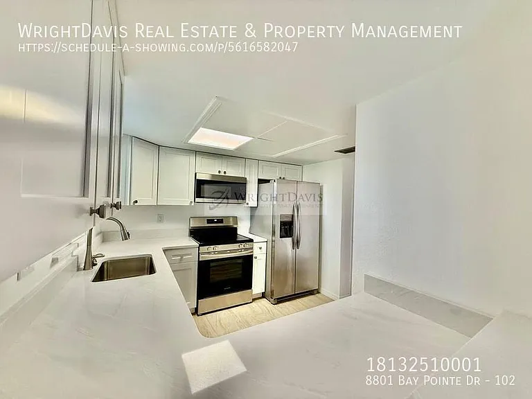 8801 Bay Pointe Dr #102 — Photo 9