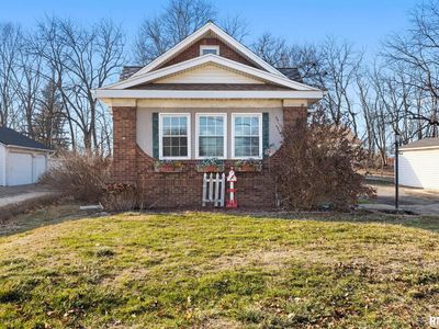 706 N Main St, Washington, IL, 61571