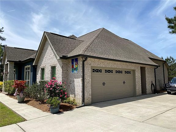 2nd image of 354 Long Lake Dr