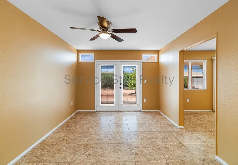 9425 W Rolling Hills Dr — Photo 9