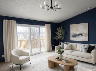 4620 E 3rd St APT 8, Sioux Falls, SD 57110