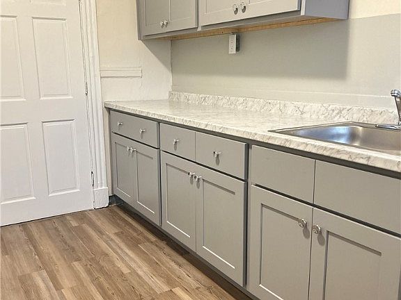3rd image of 1209 Wallace St APT B