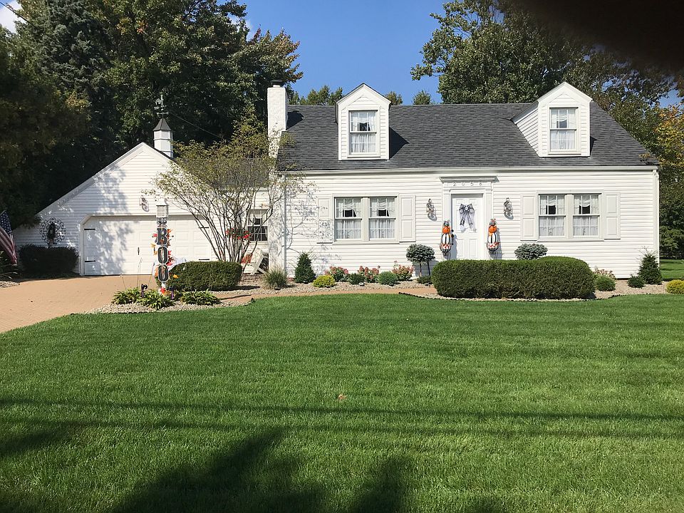 1st image of 2058 Lyon Blvd