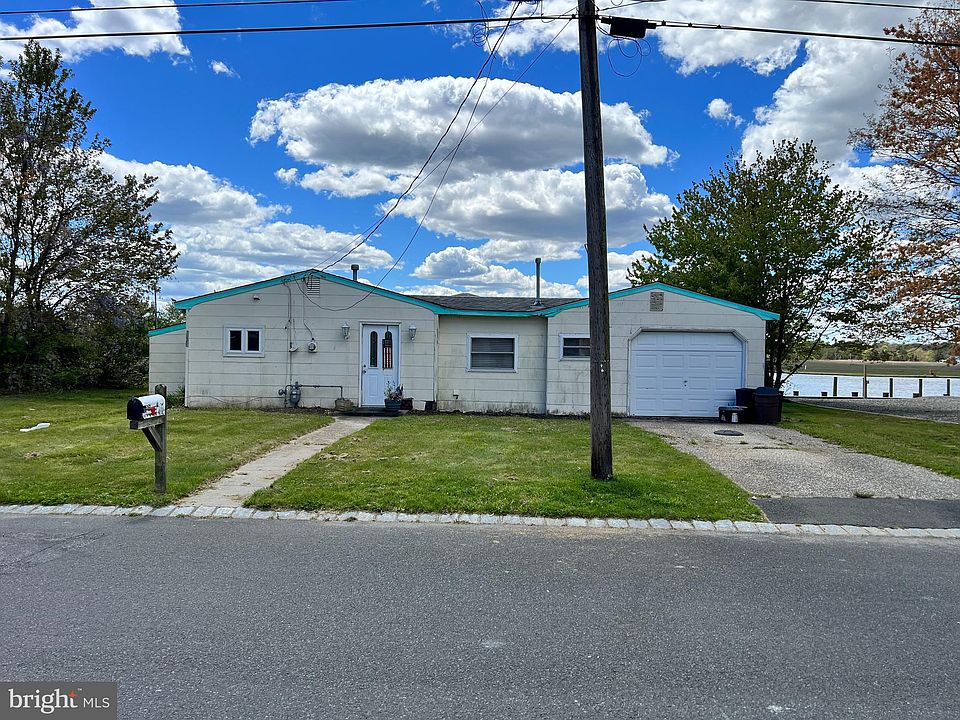 2nd image of 17 Creekview Rd