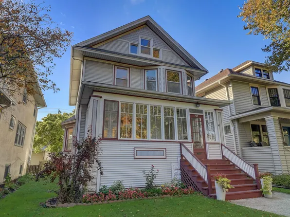727 Clarence Ave, Oak Park, IL 60304