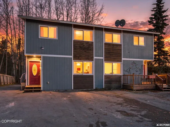 7810 Snow View Dr, Anchorage, AK 99507