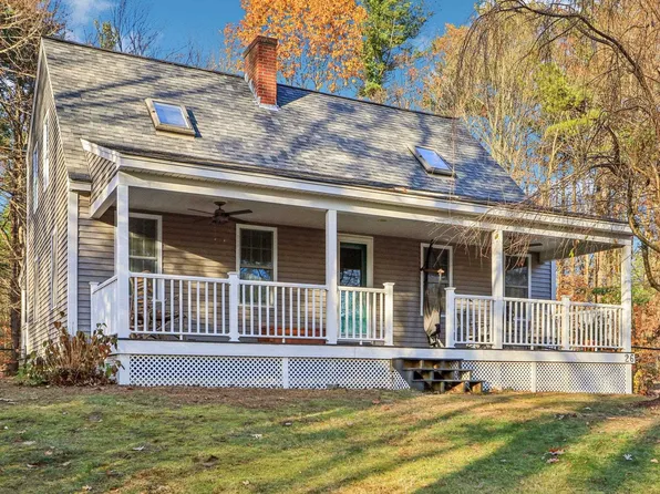26 Hunt Pond Road, Sandown, NH 03873