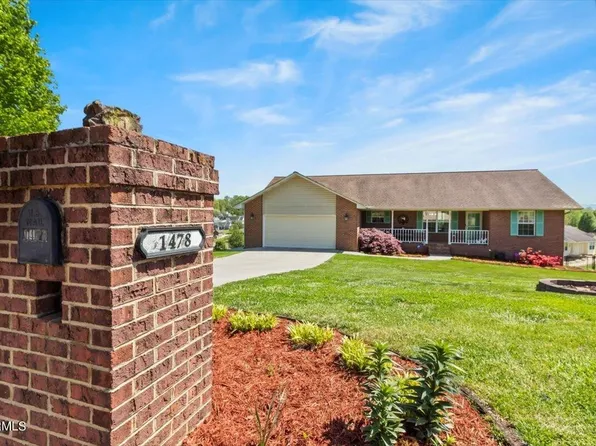 1478 Double D Dr, Sevierville, TN 37876