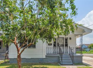 1621 Lamanche St, New Orleans, LA 70117