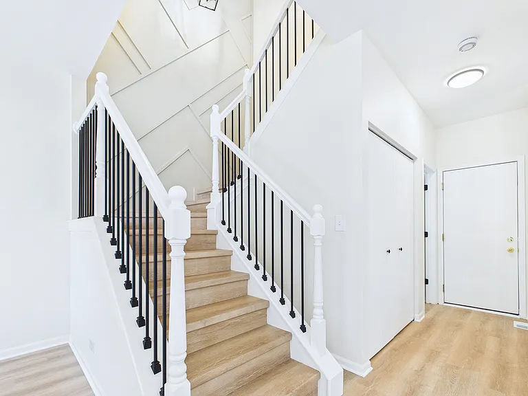 3 Charlotte Cir — Photo 12