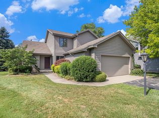 1721 Fountainview Ct SE, Caledonia, MI