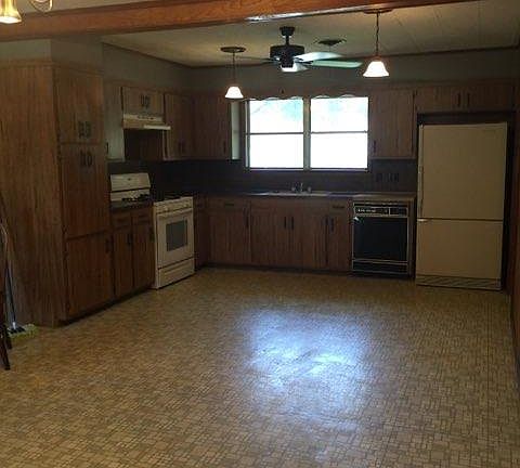 4th image of 3112 Callaway Dr