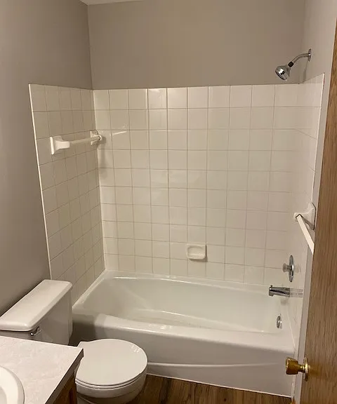 627 Lowry Ave NE — Photo 7