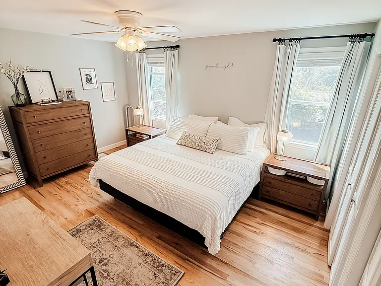 832 Colony Dr — Photo 14