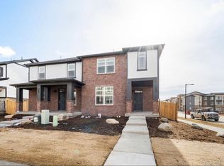 750 N Shawnee St #750, Aurora, CO 80018
