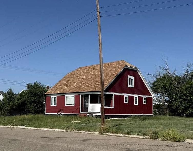 1st image of 717 4th Ave