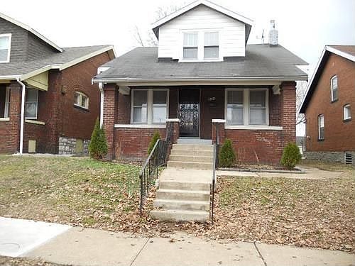 1st image of 4894 Bessie Ave